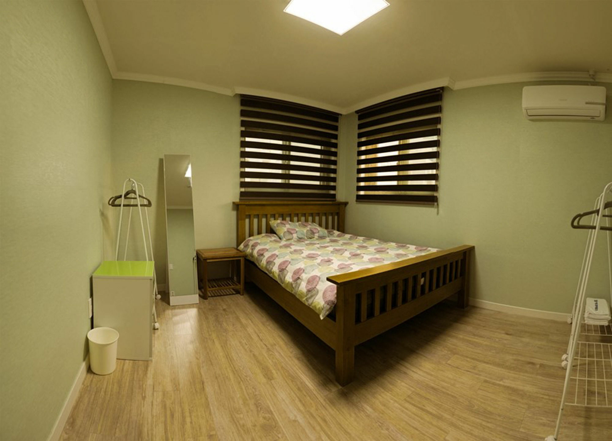 Kingkong Guesthouse Busan Bagian luar foto